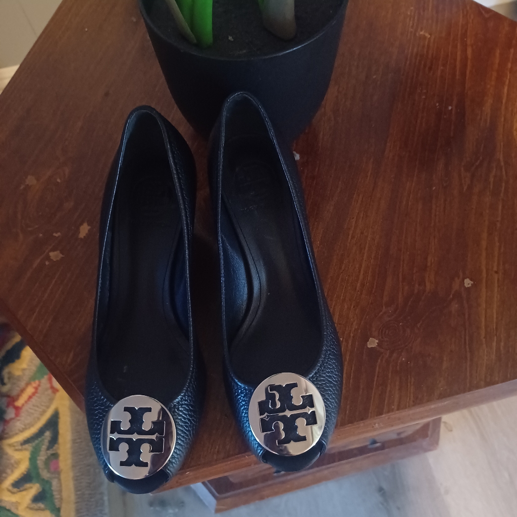Tory Burch Blk Pebble Grain Leather Open Toe Slip On Wedge Pumps 7.5.